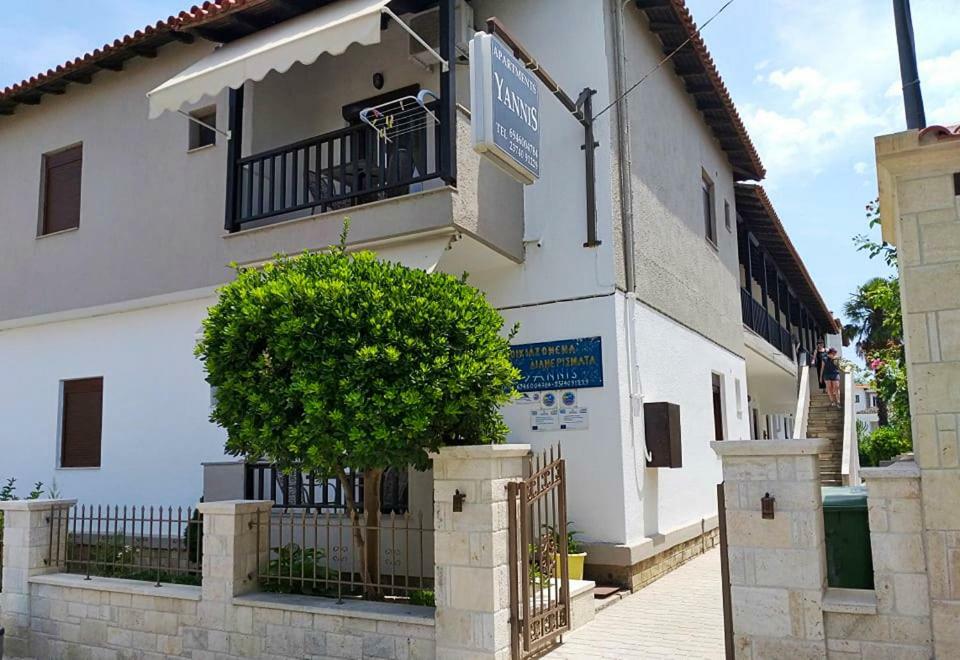 Yannis Apartments أفيتوس المظهر الخارجي الصورة