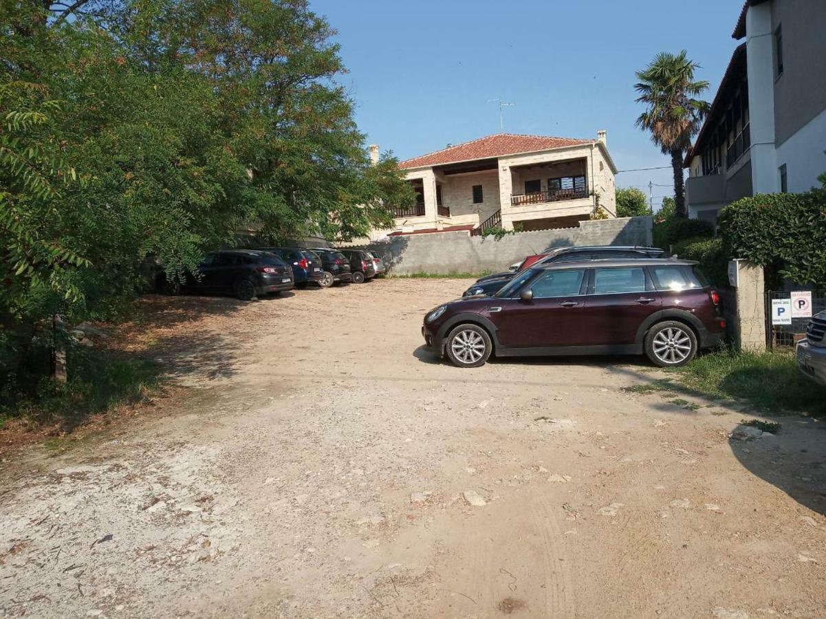 Yannis Apartments أفيتوس المظهر الخارجي الصورة
