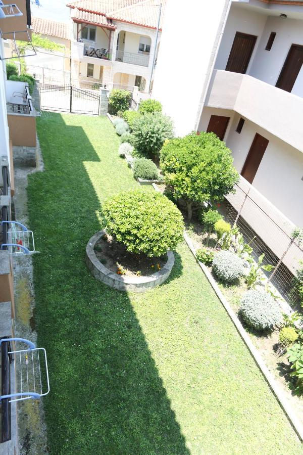 Yannis Apartments أفيتوس المظهر الخارجي الصورة